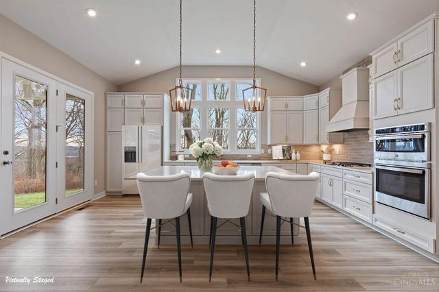 7511 Donegal Drive, Miami Twp, OH 45233