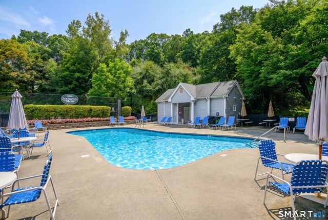 1703 Eaton Court 1703, Danbury, CT 06811