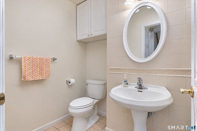 1703 Eaton Court 1703, Danbury, CT 06811