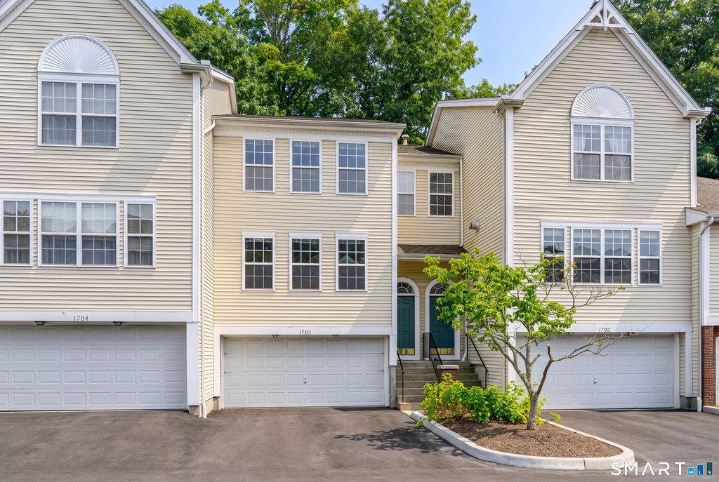 1703 Eaton Court 1703, Danbury, CT 06811