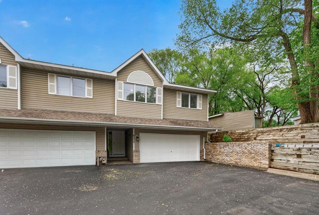 4302 Mccoll Drive, Savage, MN 55378