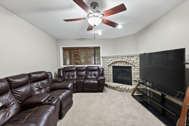 4302 Mccoll Drive, Savage, MN 55378