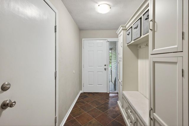 4302 Mccoll Drive, Savage, MN 55378