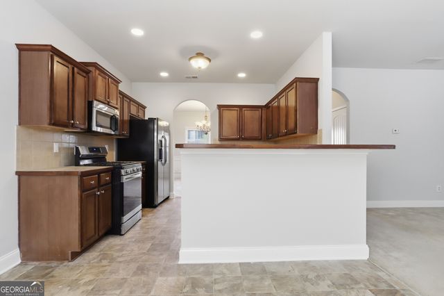 62 Cleburne Place, Acworth, GA 30101