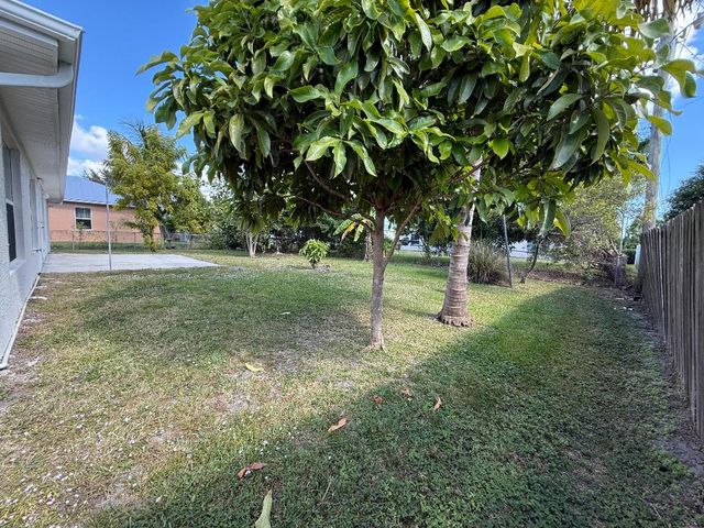 3485 SW Europe Street, Port St. Lucie, Port St Lucie, FL 34953
