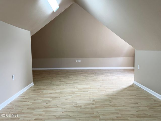 3615 Wallwerth Drive, Toledo, OH 43612