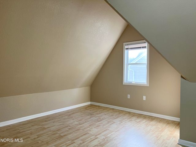 3615 Wallwerth Drive, Toledo, OH 43612