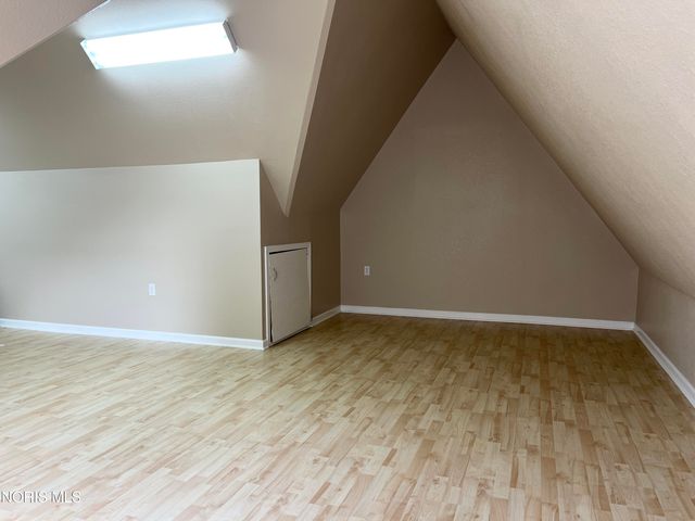 3615 Wallwerth Drive, Toledo, OH 43612