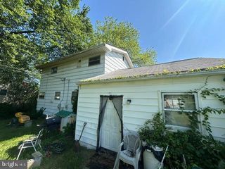 17 PEARSON DR, Newark, DE 19713