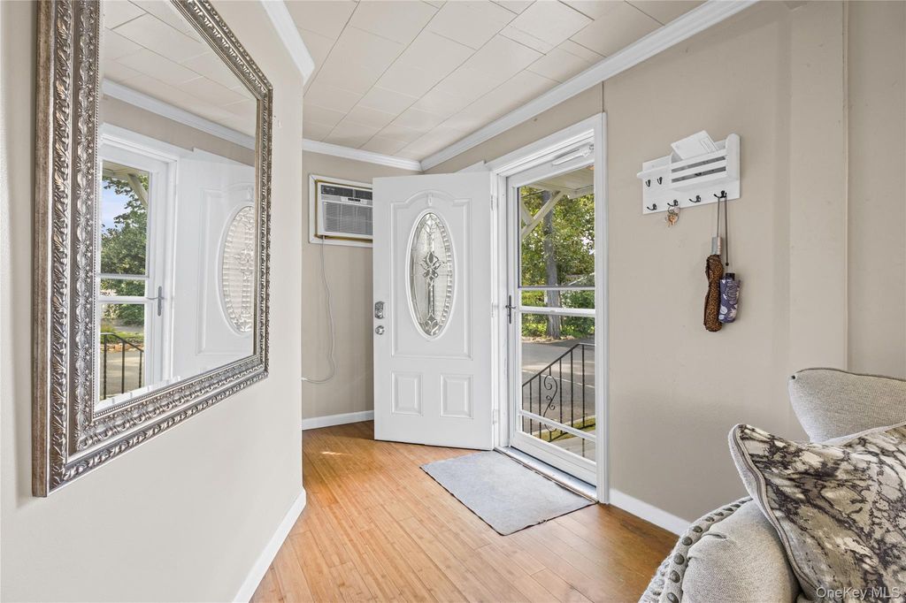 294 Deer Road, Ronkonkoma, NY 11779 — photo 4