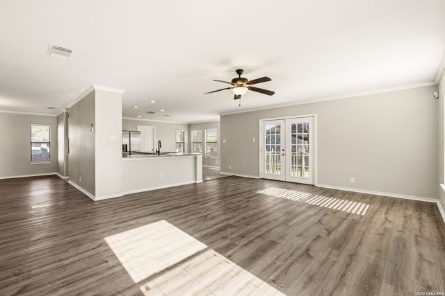 3919 Creek Frst, San Antonio, TX 78230