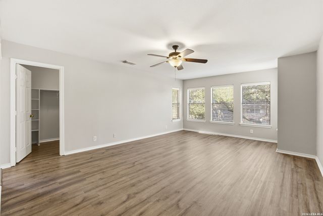 3919 Creek Frst, San Antonio, TX 78230