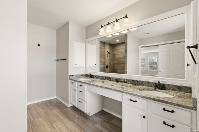 3919 Creek Frst, San Antonio, TX 78230