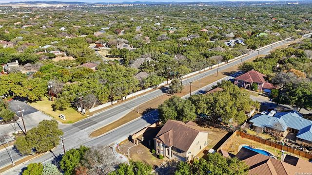 3919 Creek Frst, San Antonio, TX 78230