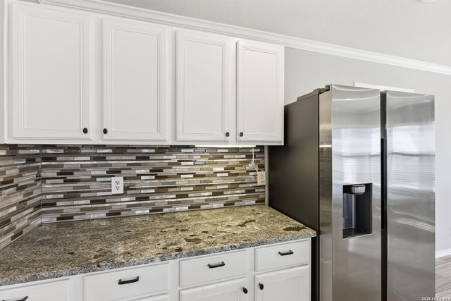 3919 Creek Frst, San Antonio, TX 78230