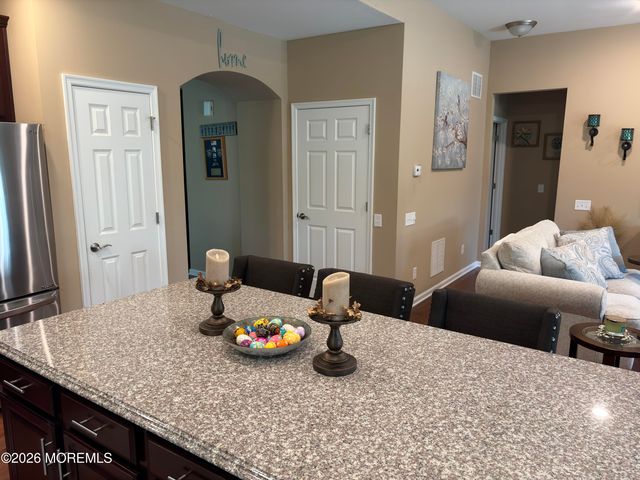 3 Bromley Lane, Manchester, NJ 08759