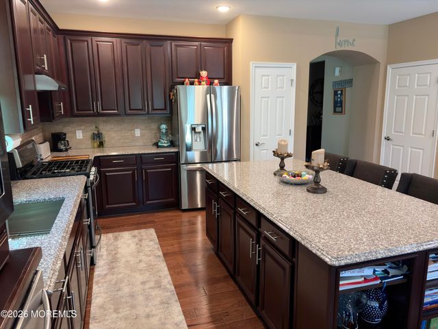 3 Bromley Lane, Manchester, NJ 08759