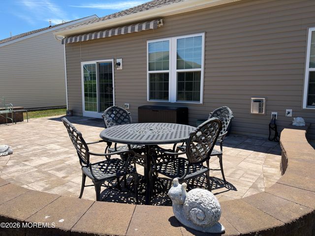 3 Bromley Lane, Manchester, NJ 08759