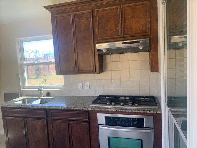 2621 Tidenhaven Drive, Pearland, TX 77584