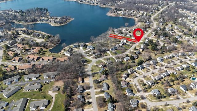 6737 Gran Via Drive NE, Rockford, MI 49341