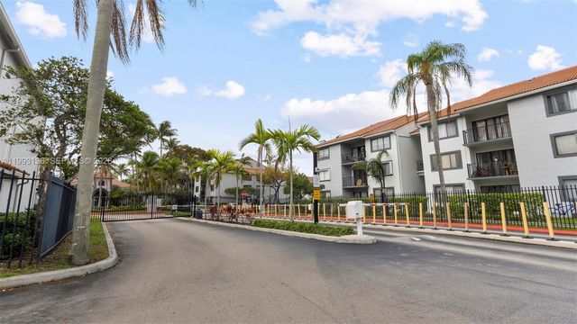 9150 W Atlantic Blvd 1724, Coral Springs, FL 33071