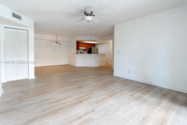 9150 W Atlantic Blvd 1724, Coral Springs, FL 33071