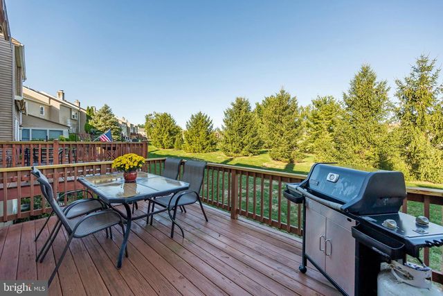 3930 GATEHOUSE LN, Skippack, PA 19474