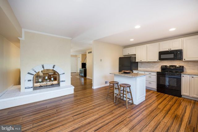 3930 GATEHOUSE LN, Skippack, PA 19474