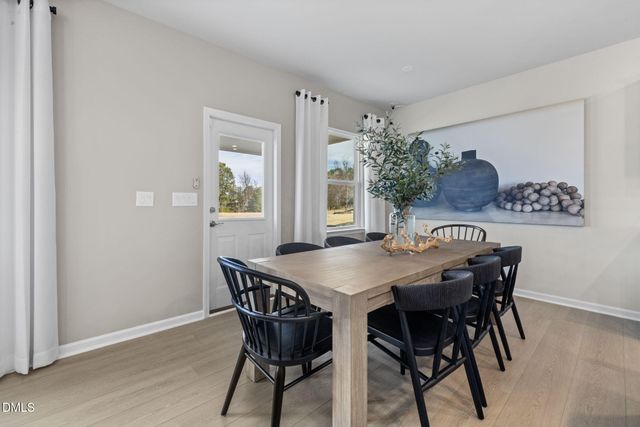 2754 Farmhouse Drive, Apex, NC 27502