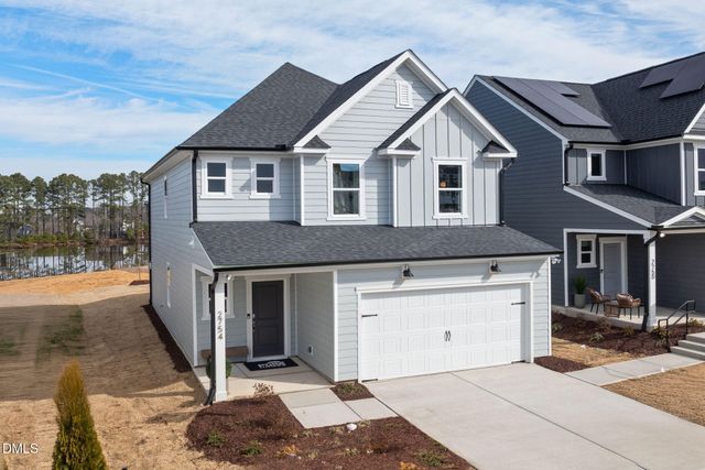 2754 Farmhouse Drive, Apex, NC 27502