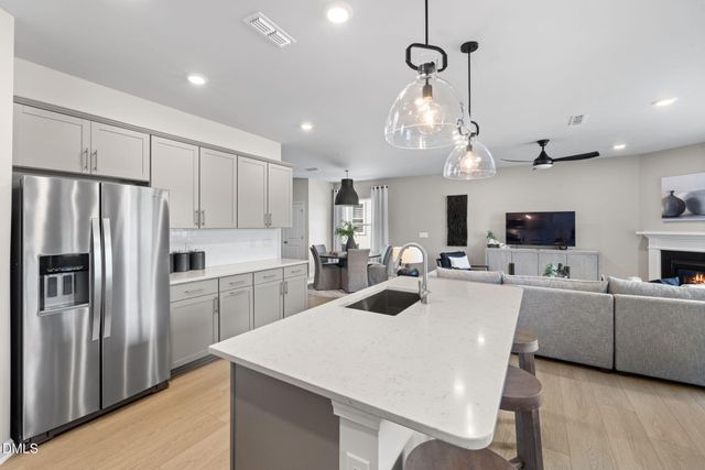 2754 Farmhouse Drive, Apex, NC 27502