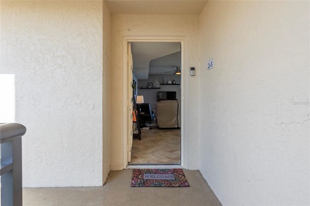 5825 PUERTA DEL SOL BOULEVARD S 265, St Petersburg, FL 33715