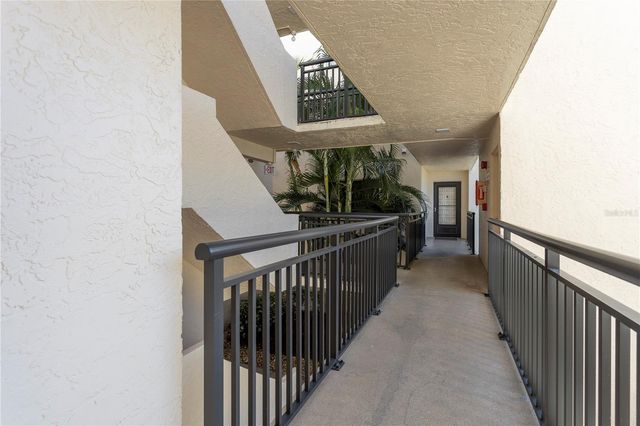 5825 PUERTA DEL SOL BOULEVARD S 265, St Petersburg, FL 33715