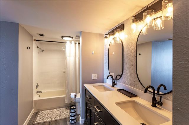 5825 PUERTA DEL SOL BOULEVARD S 265, St Petersburg, FL 33715