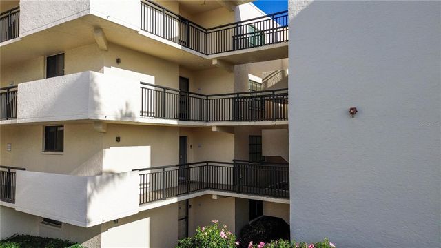 5825 PUERTA DEL SOL BOULEVARD S 265, St Petersburg, FL 33715