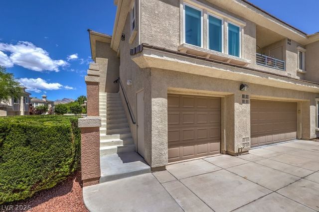 820 Titan Peak Place 206, Las Vegas, NV 89144