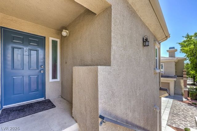 820 Titan Peak Place 206, Las Vegas, NV 89144