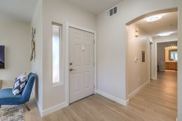 820 Titan Peak Place 206, Las Vegas, NV 89144