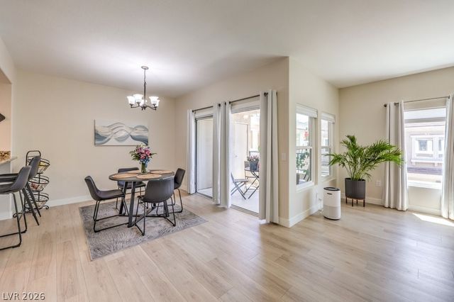 820 Titan Peak Place 206, Las Vegas, NV 89144