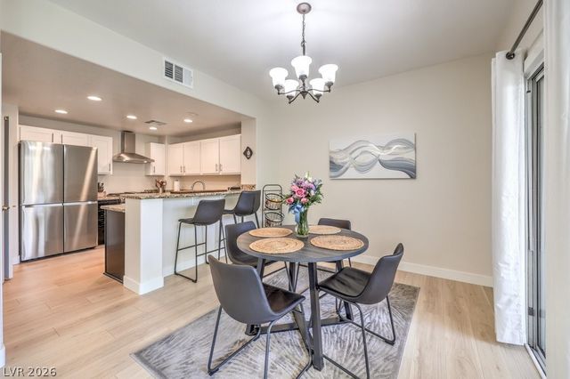 820 Titan Peak Place 206, Las Vegas, NV 89144