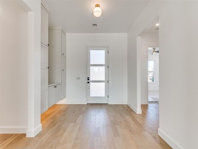 10108 SW 25th Court, Yukon, OK 73099