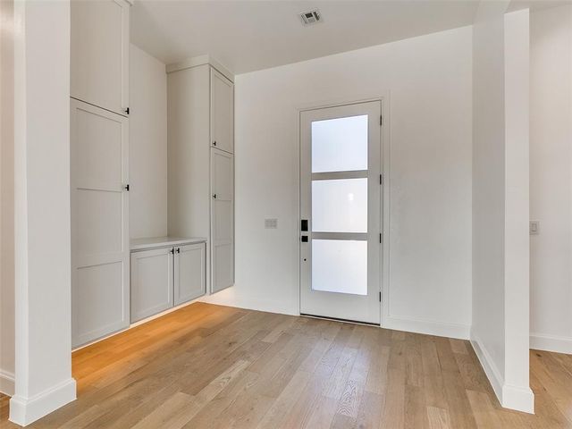 10108 SW 25th Court, Yukon, OK 73099