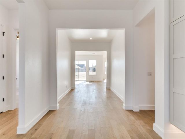 10108 SW 25th Court, Yukon, OK 73099