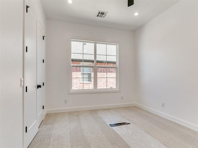 10108 SW 25th Court, Yukon, OK 73099