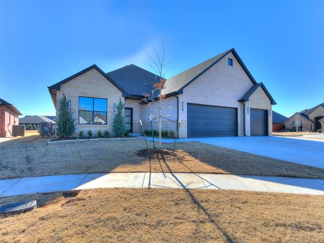 10108 SW 25th Court, Yukon, OK 73099