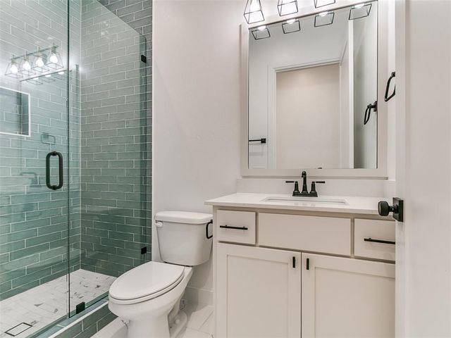 10108 SW 25th Court, Yukon, OK 73099