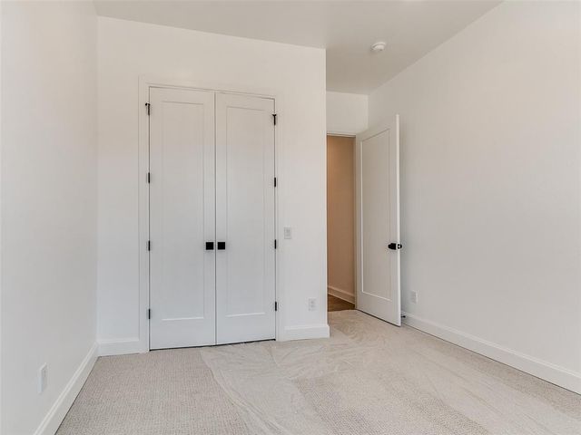 10108 SW 25th Court, Yukon, OK 73099