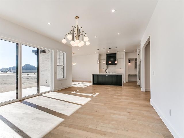 10108 SW 25th Court, Yukon, OK 73099