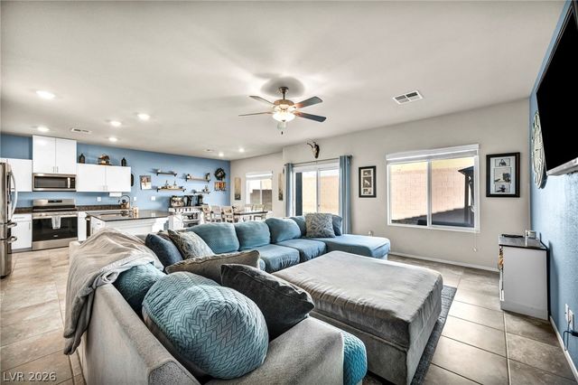 3812 Berenices Avenue, North Las Vegas, NV 89084