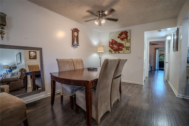 251 SW 134th Way 302M, Pembroke Pines, FL 33027